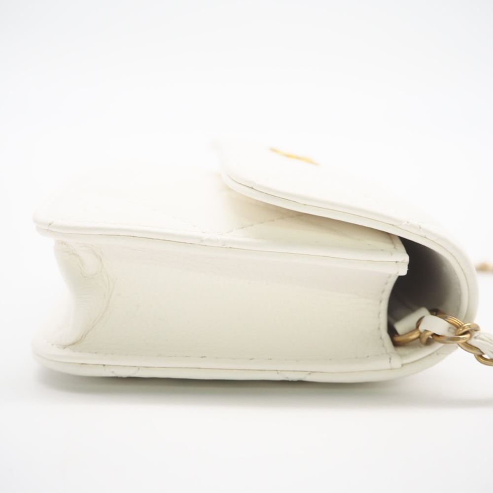 CHANEL Bag - Picture 5 of 16